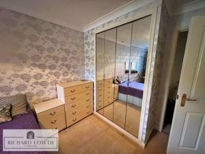 Bedroom- click for photo gallery